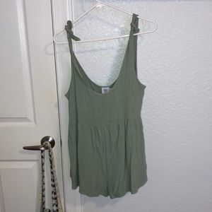 Princess Polly Romper